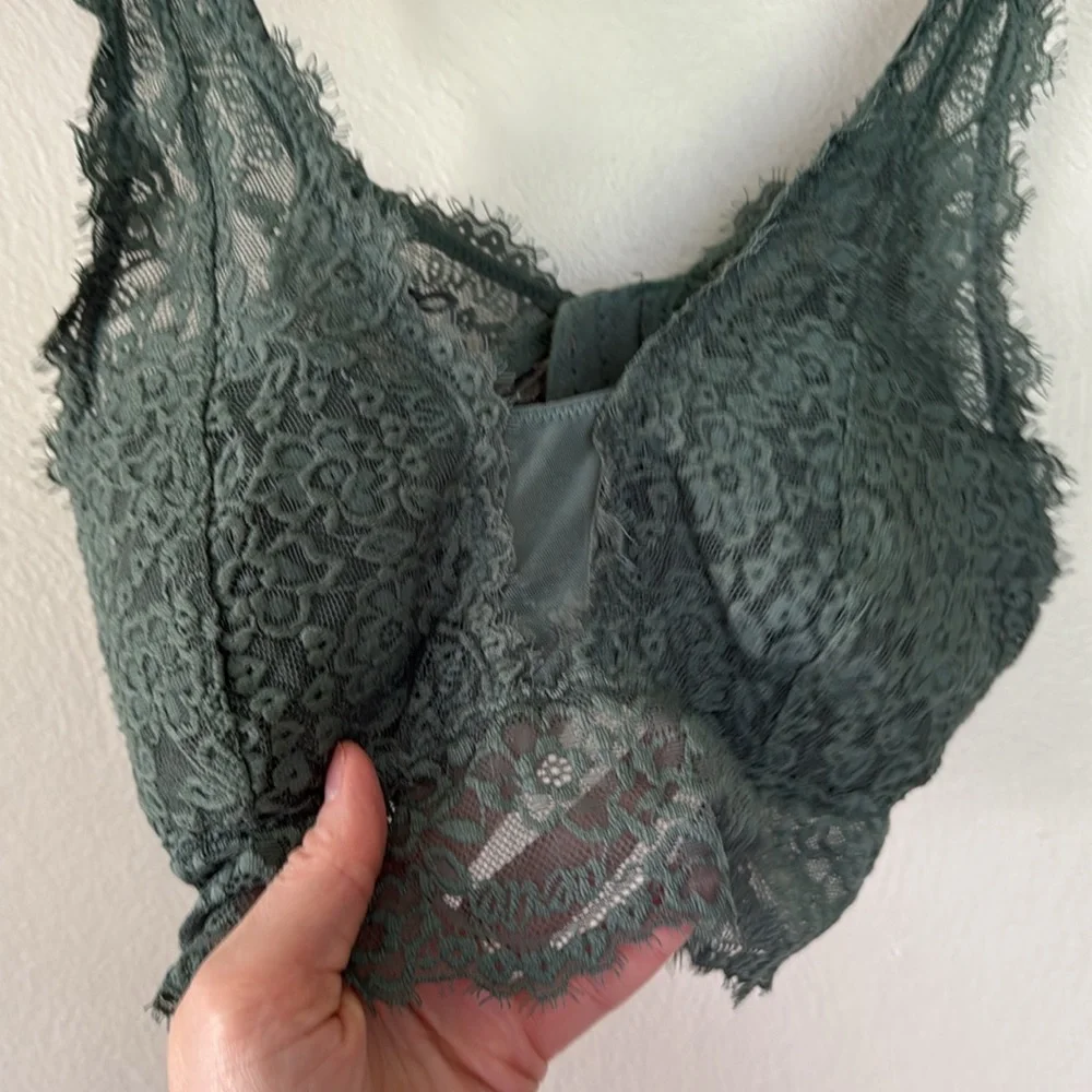 Aerie Green Lace Bralette with Scalloped Trim medium - Picture 2 of 6